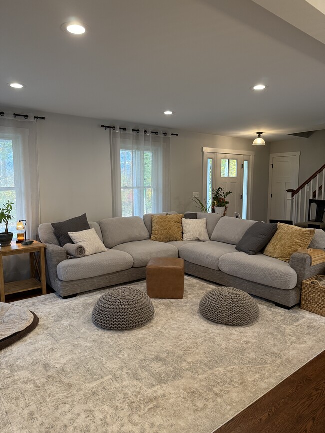 Photo - 65 Birch Trl House