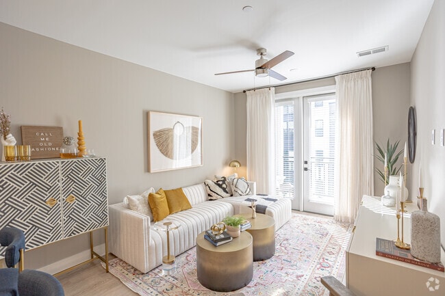 1BR, 1BA - Gaux Getter - 666SF - Margaux Midtown