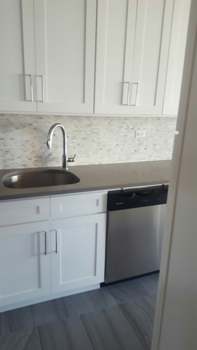 Foto del edificio - 3000 Ocean Pkwy