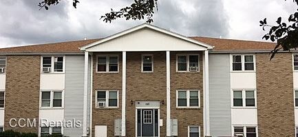 Building Photo - 680 N Main St