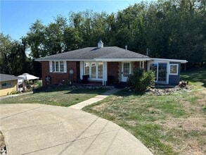 Building Photo - 96 Moger Dr