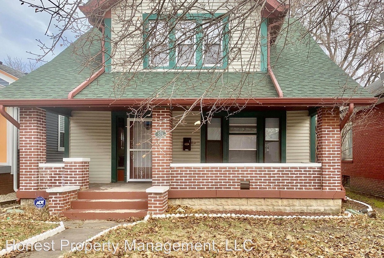 Primary Photo - 3 br, 1 bath House - 521 North Rural St.