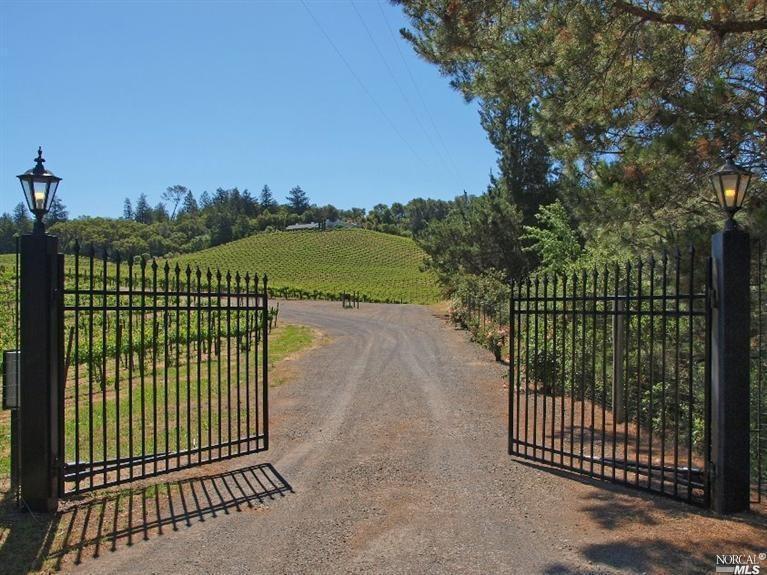 Primary Photo - 755 Canyon Rd