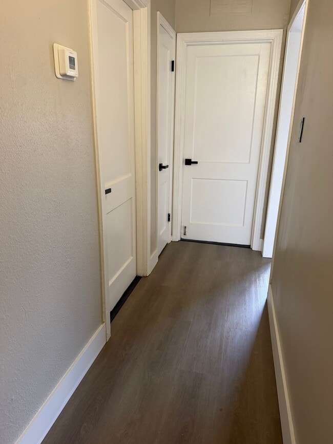 Foto del edificio - 5831 Belneath St