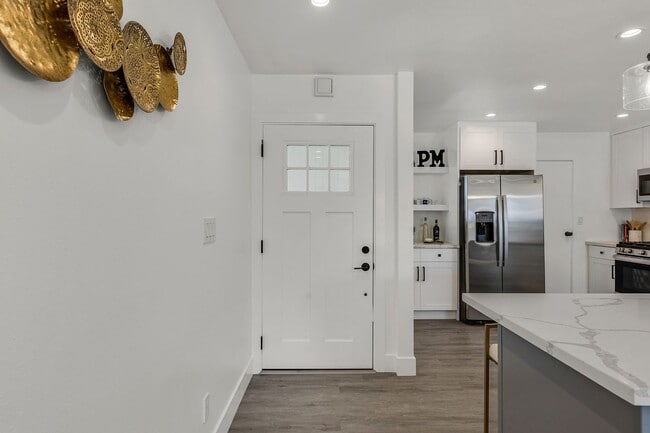 Building Photo - Bright Pacifica Corner Home with Modern Co...
