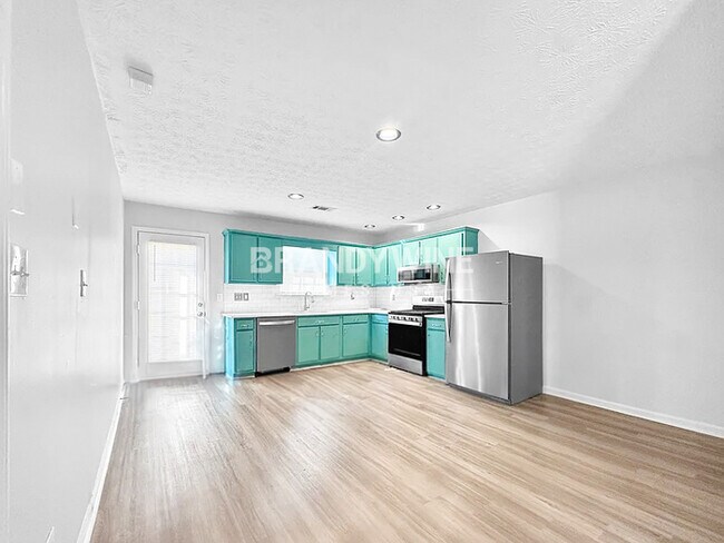 Foto del edificio - 4585 Post Ridge Ln