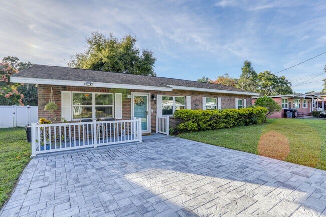 Foto del edificio - 3442 Lila Dr