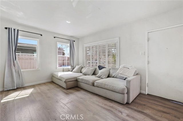 Foto del edificio - 1319 E 68th St