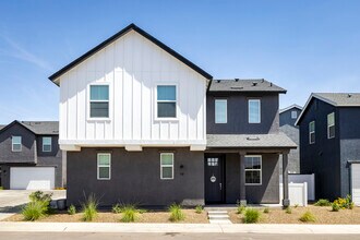 Building Photo - 9117 N 181st Ave