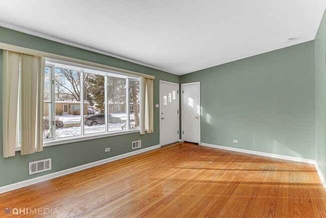 Building Photo - 2BED/1BATH Home in Alsip