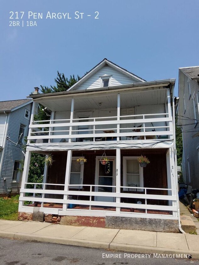Primary Photo - 2 Bedroom/ 1 Bathroom in Pen Argyl!!!