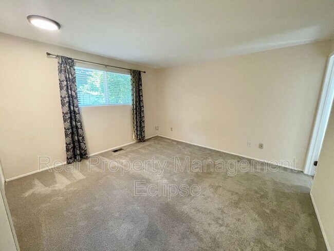Foto del edificio - 10412 164th Ave NE