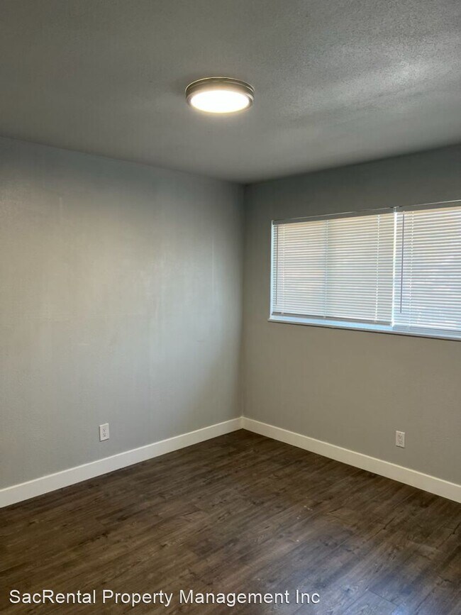 Foto del edificio - 3 br, 1.5 bath House - 1620 Fruitridge Rd