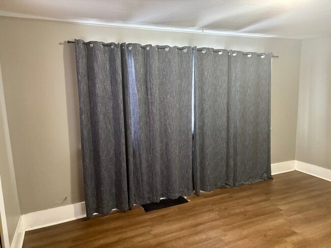 Building Photo - Check Out This 3-Bed Home in Bluffton!