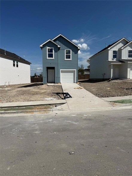 Foto principal - 111 Kendall Ln