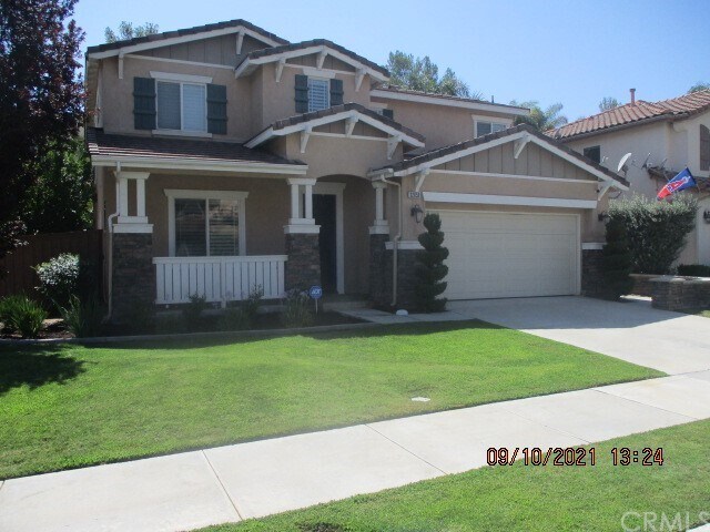 Foto del edificio - 32059 Meadow Wood Ln