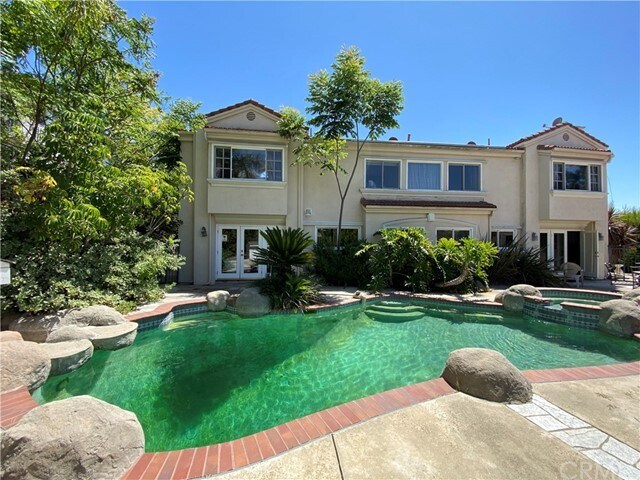 Foto del edificio - 22235 Steeplechase Ln