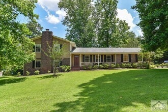 Building Photo - 1041 Bradham Dr