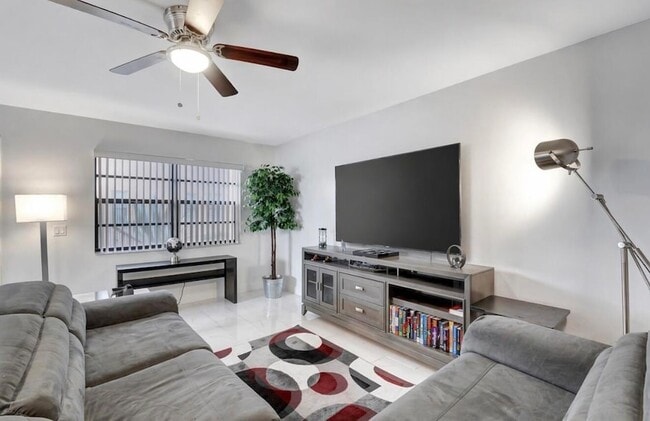 Foto del edificio - 106 Piedmont Way