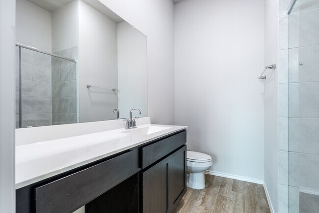 Foto del edificio - 21651 Buttonsage Ln