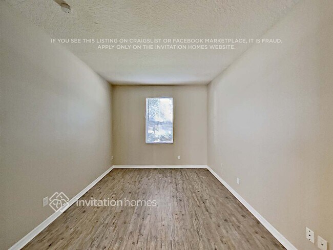 Foto del edificio - 3048 Tobago Ave