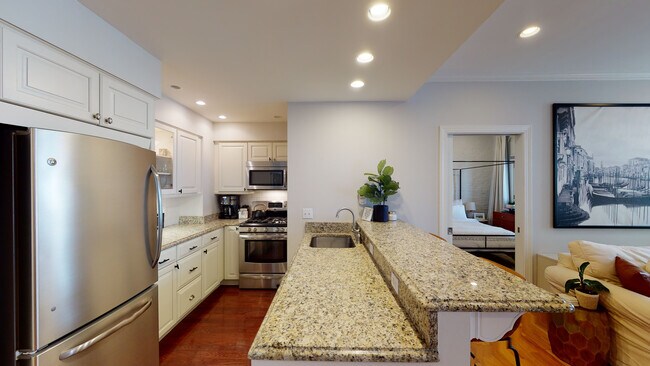Foto del edificio - 37 Bowdoin St