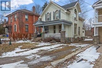 Building Photo - 196 Dalhousie St
