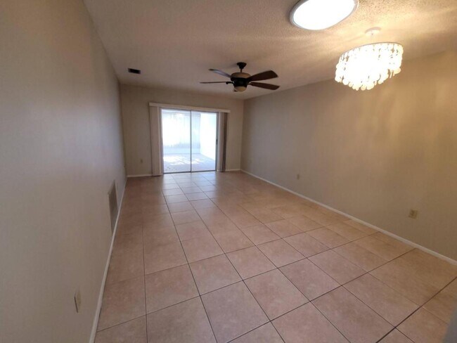 Foto del edificio - 2932 Stillwell Ct
