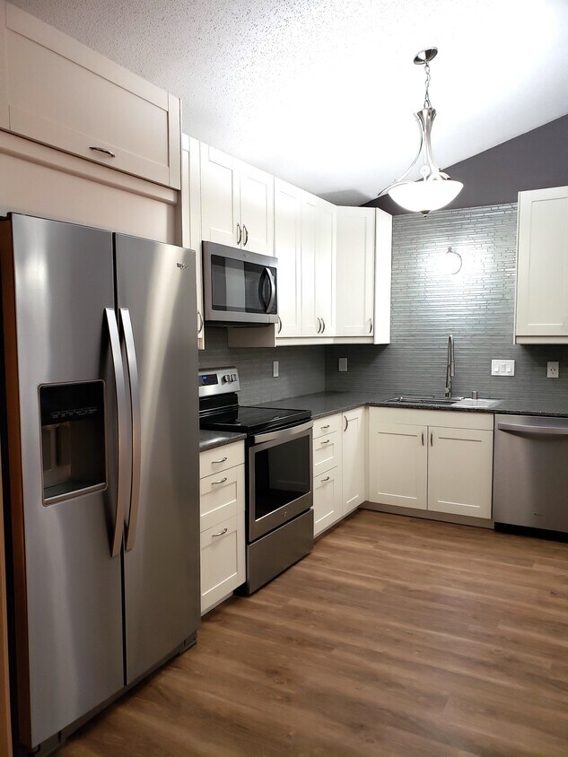 Fischer Heights Apartments in Butler, WI