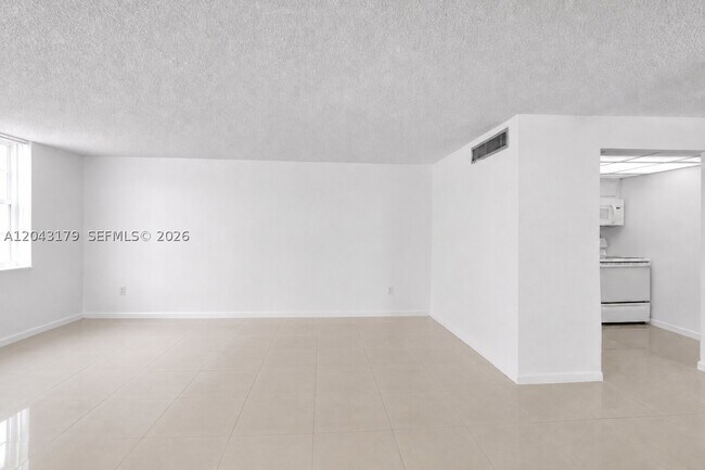 Foto del edificio - 250 174th St
