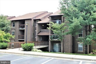 Building Photo - 7804 Guildberry Ct