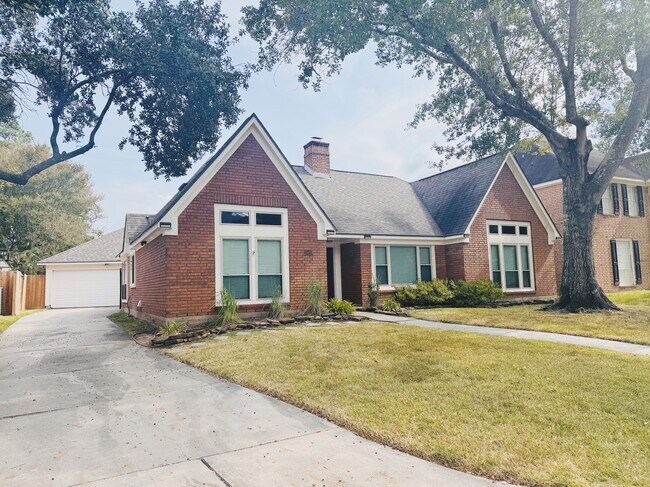 Foto del edificio - 19426 Climbing Oaks Dr