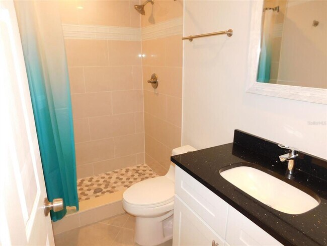 Foto del edificio - 5815 Erin Ln S