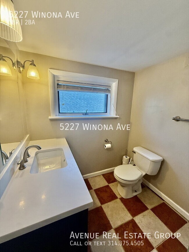 Building Photo - 5227 Winona Ave