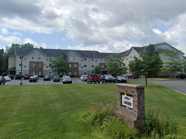 Foto del edificio - 2900 Heritage Pl Dr