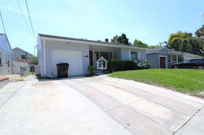 Foto del edificio - 1639 Oakmont Ln