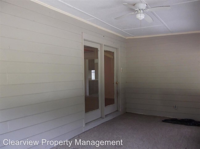 Building Photo - 3 br, 2 bath House - 1339 Sandhill Rd.