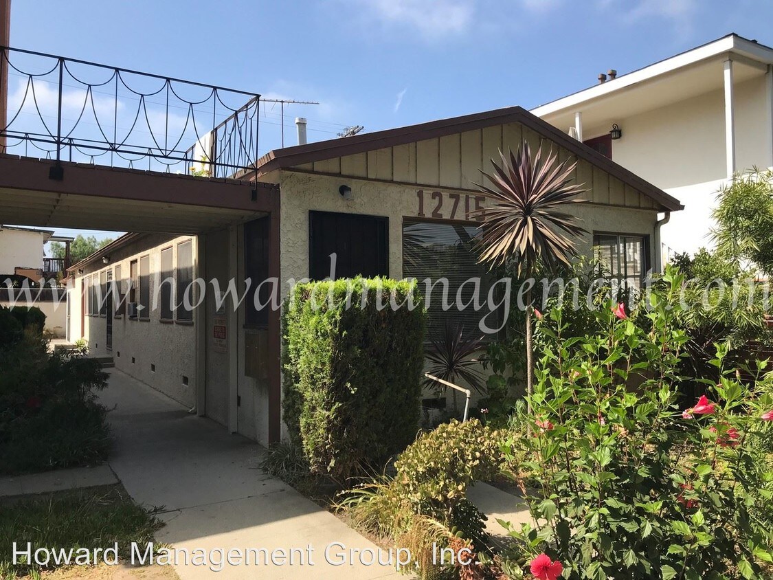 Foto principal - 12715-12717 Venice Blvd