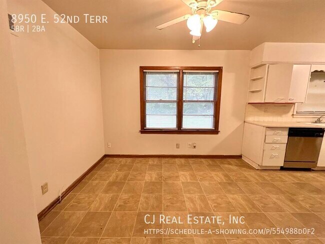 Foto del edificio - 8950 E 52nd Terrace