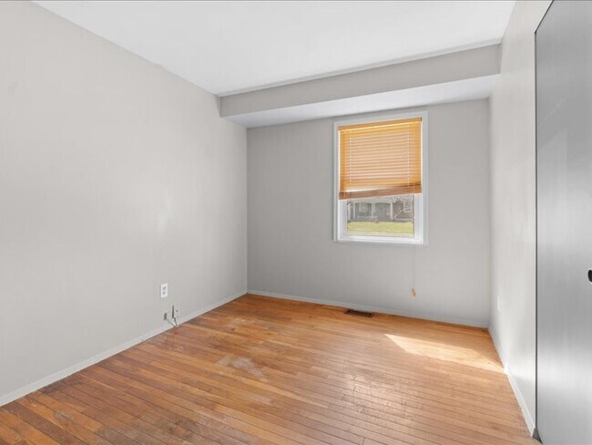 Building Photo - 1105 Central Pkwy