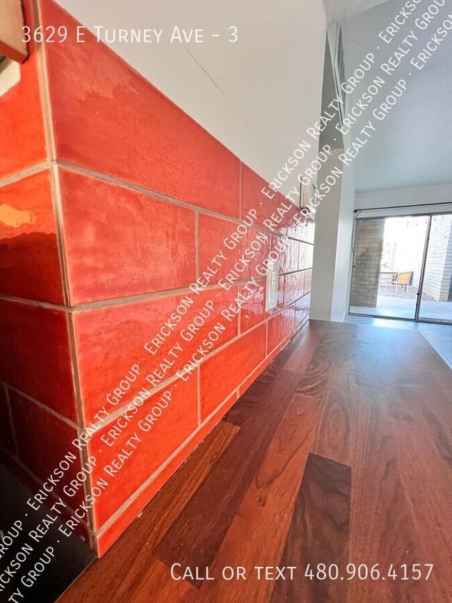 Building Photo - 3629 E Turney Ave