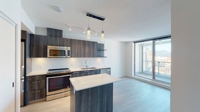 Building Photo - 685 Pacific Blvd