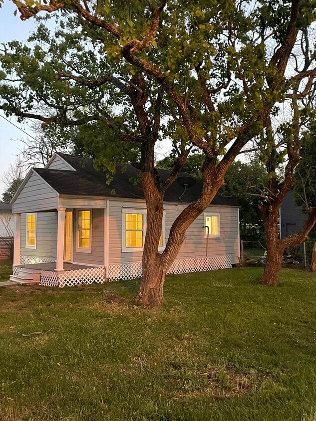 Your dream home awaits! - Your dream home awaits!