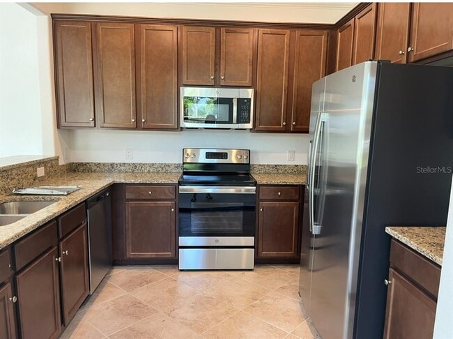Building Photo - 20460 Lagente Cir