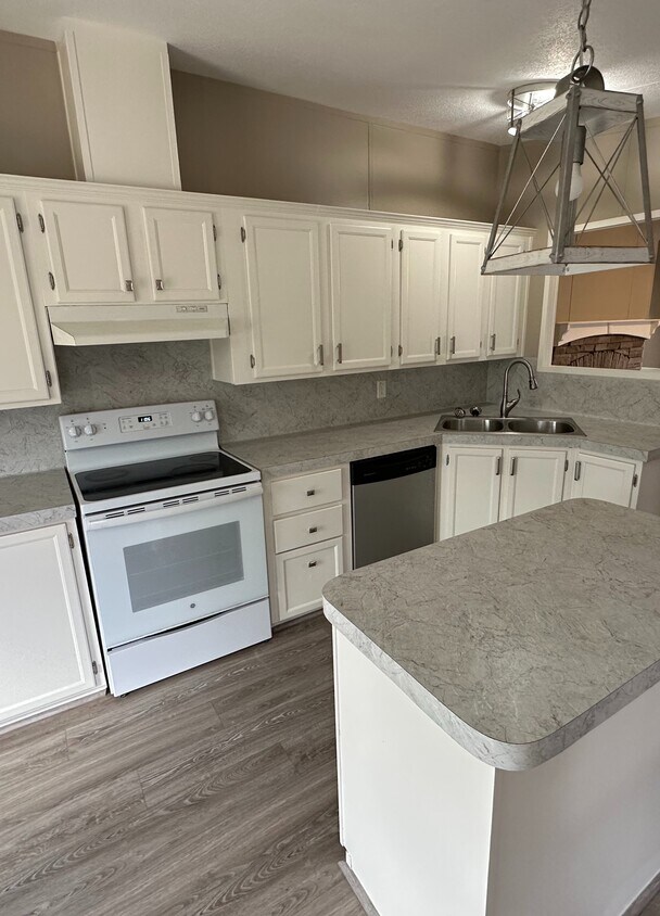 Foto principal - 515 Connie St