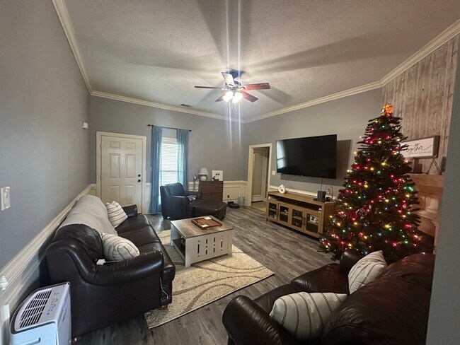 Foto del edificio - 30 Clovewood Cv