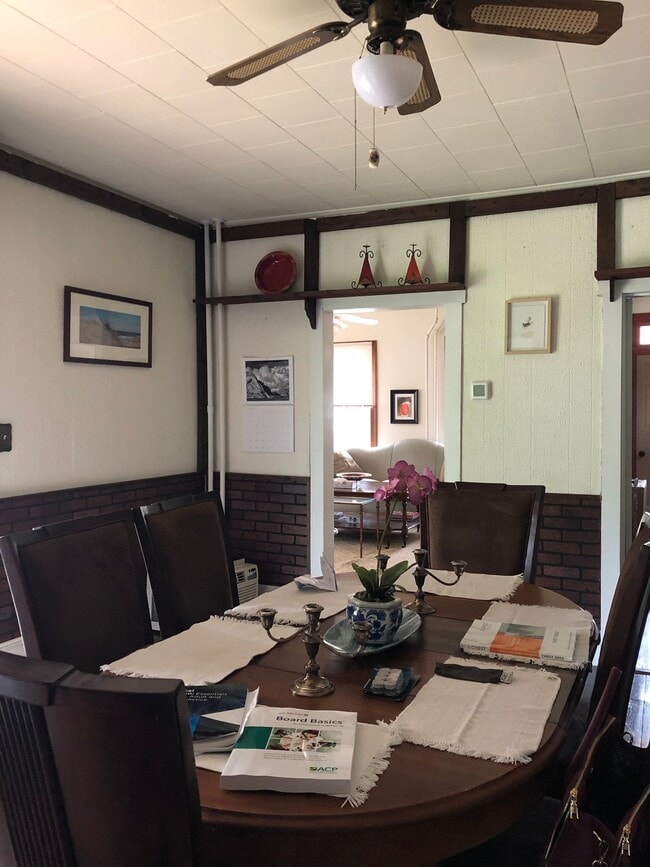 Foto del edificio - 1044 Cherry St
