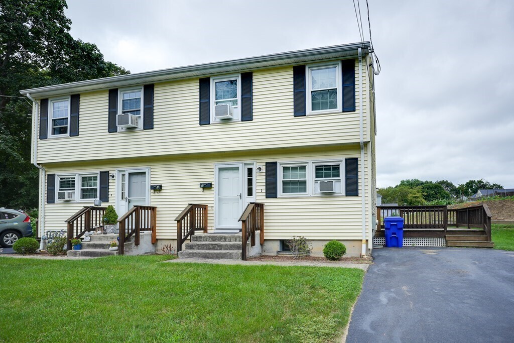 6 Wood Ln, Maynard, MA 01754 Townhome Rentals in Maynard MA