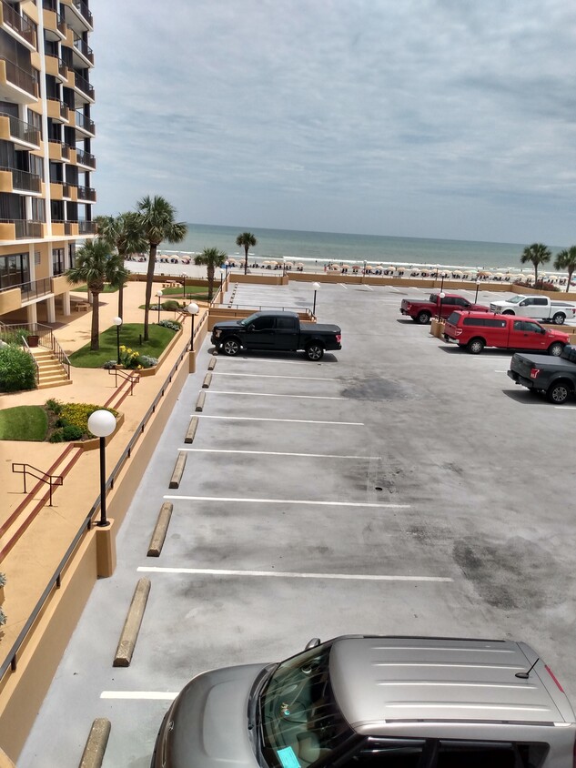 Building Photo - 9650 Shore Dr