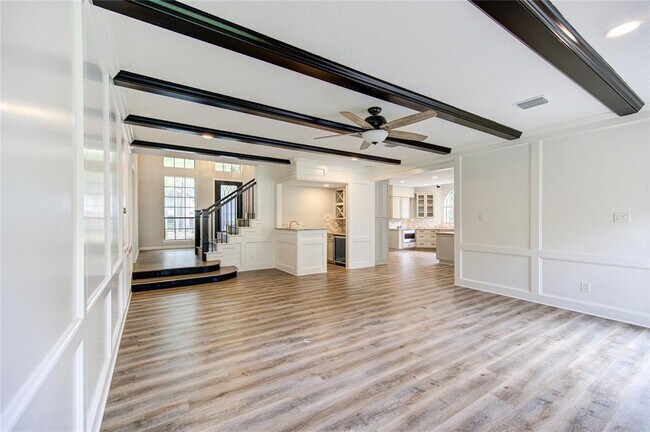 Foto del edificio - 4927 Kenlake Grove Dr